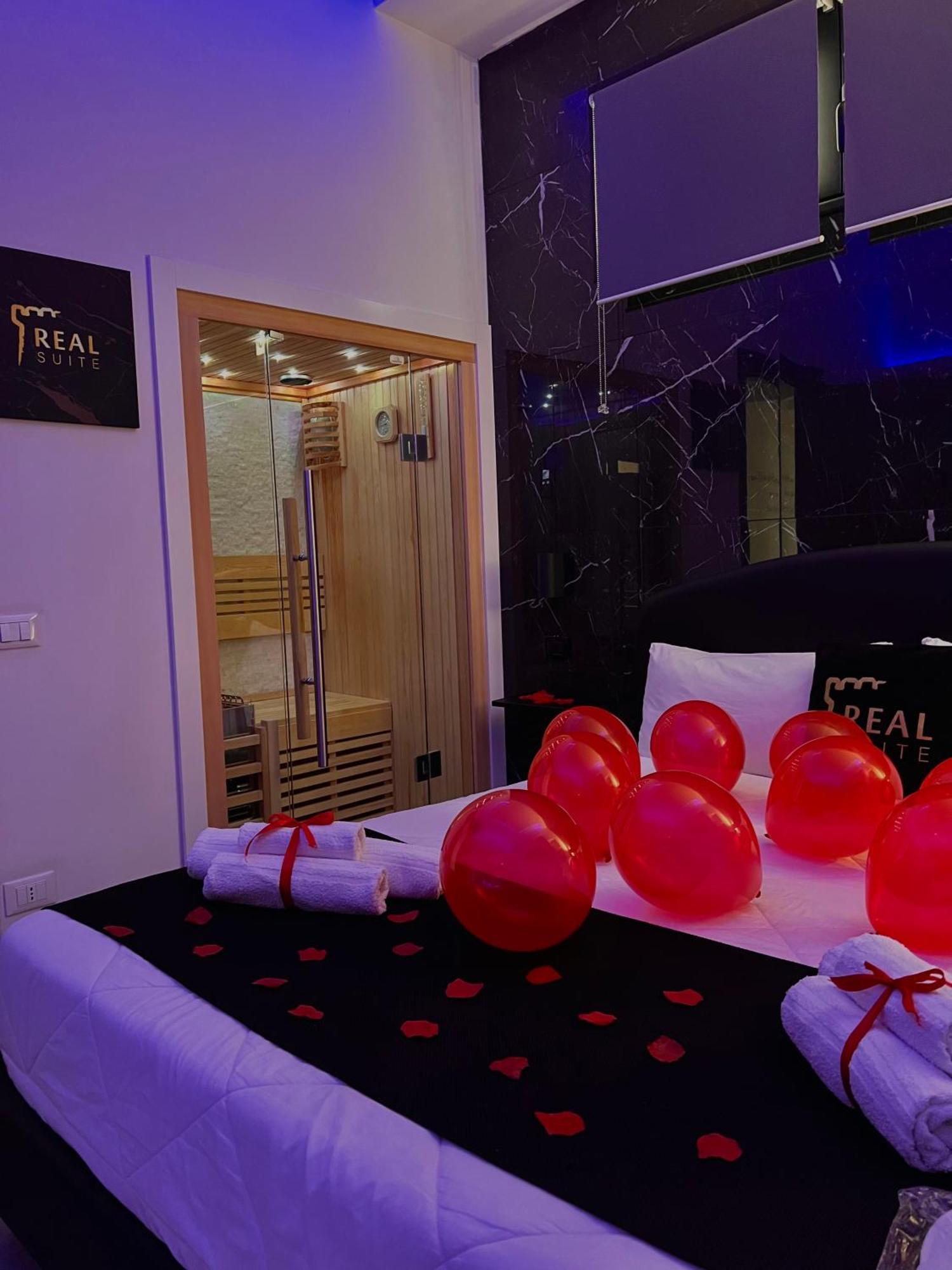 פלרמו Real Suite Spa מראה חיצוני תמונה