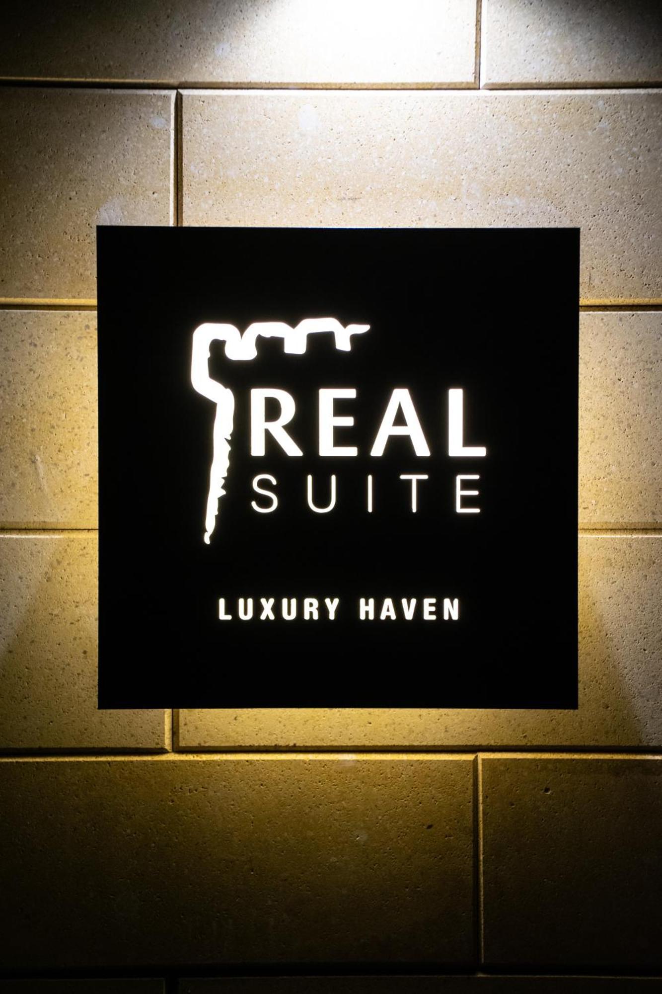 פלרמו Real Suite Spa מראה חיצוני תמונה