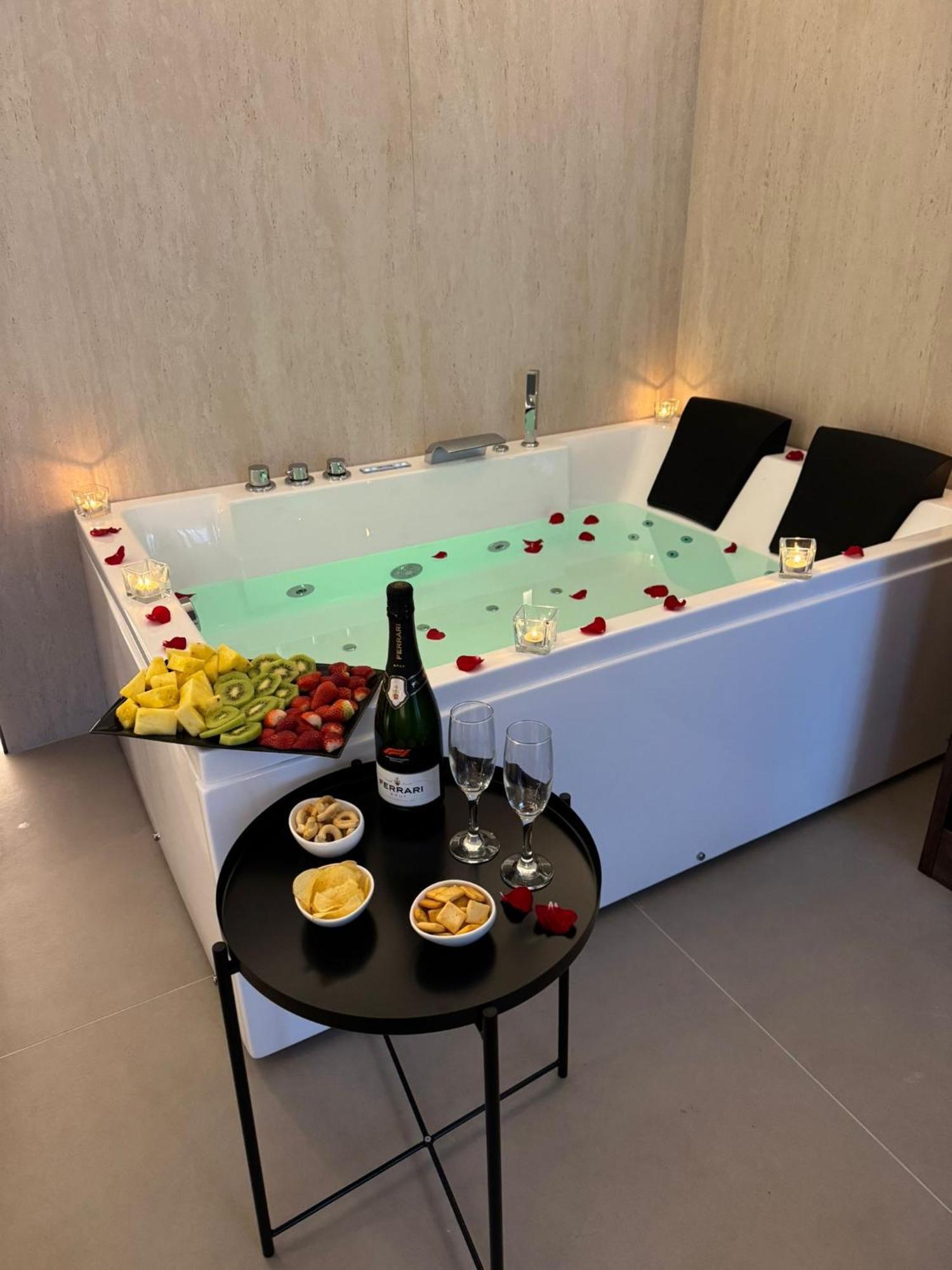 פלרמו Real Suite Spa מראה חיצוני תמונה
